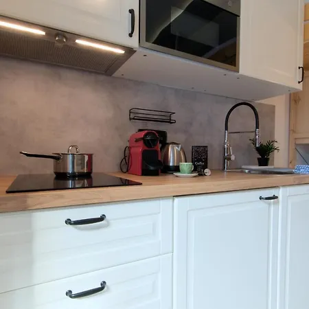 Apartament Casa Pino- Loft Con Giardino Magnolta